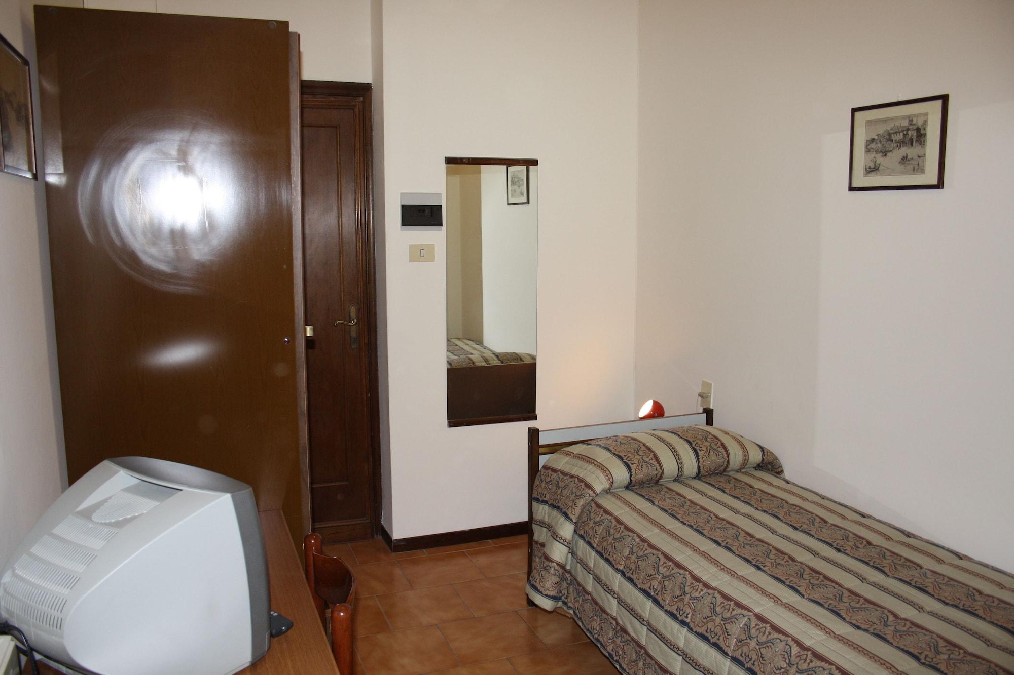 Hotel Bodoni Флоренция Екстериор снимка
